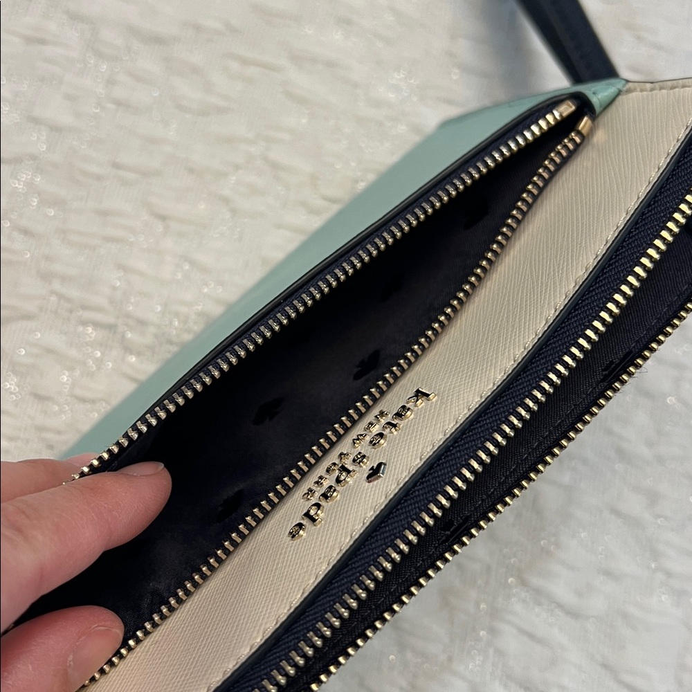 KATE SPADE NEW YORK STACI MEDIUM DOUBLE ZIP WRISTLET - Picture 10 of 16